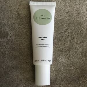 Flanerie ~ Water Lily PHA Pore Refining Exfoliator | 1.52oz
